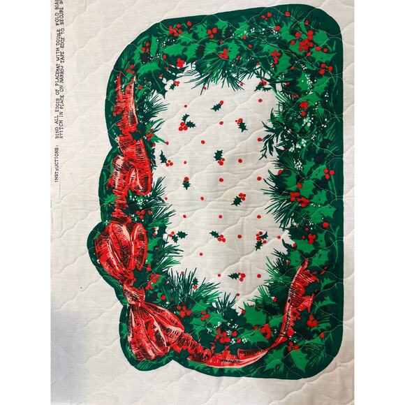 Vintage Christmas Quilted Reversible Placemat Fabric Panel Set of 4 Holly Ribbon - Picture 7 of 7